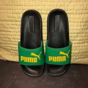 💛Puma💚 men’s soccer slides